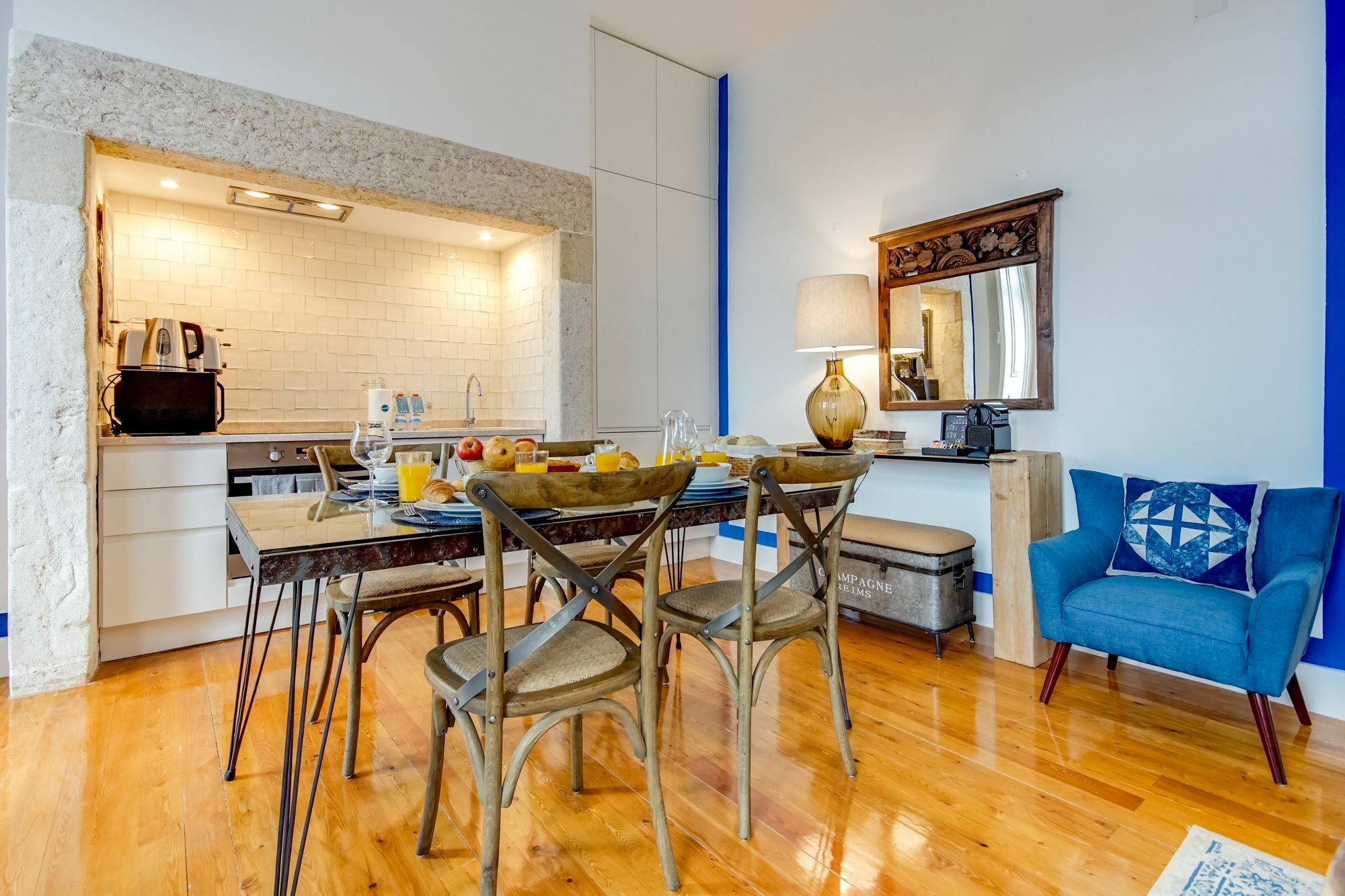 Sweet Inn Apartment - Chiado Luxury Лиссабон Экстерьер фото